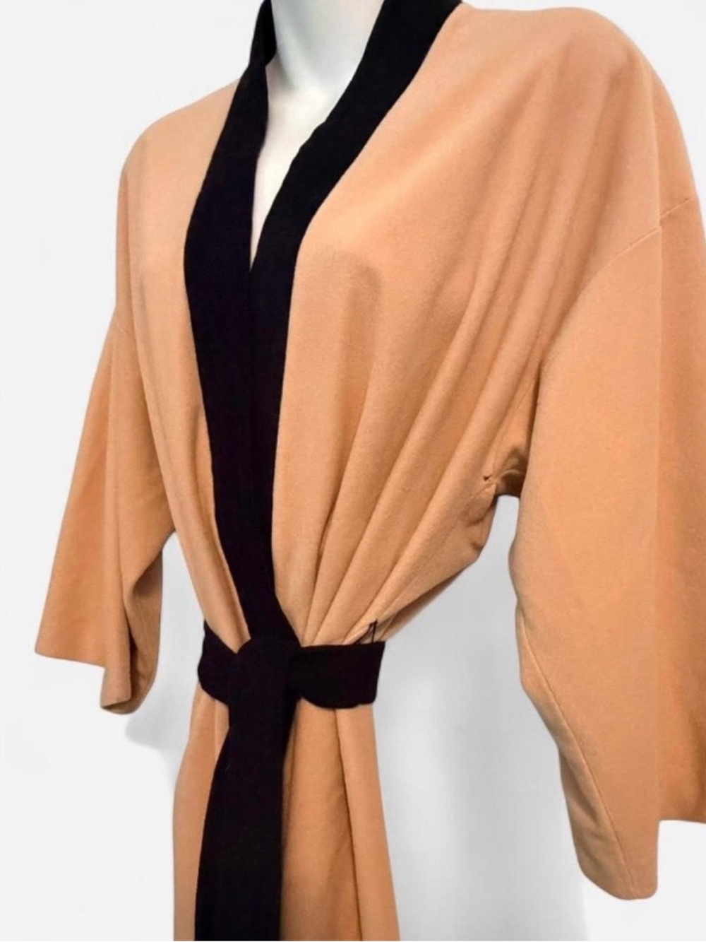 Vanity Fair Two-Tone Kimono Robe in Camel and Black, Size M - Picture 2 of 6